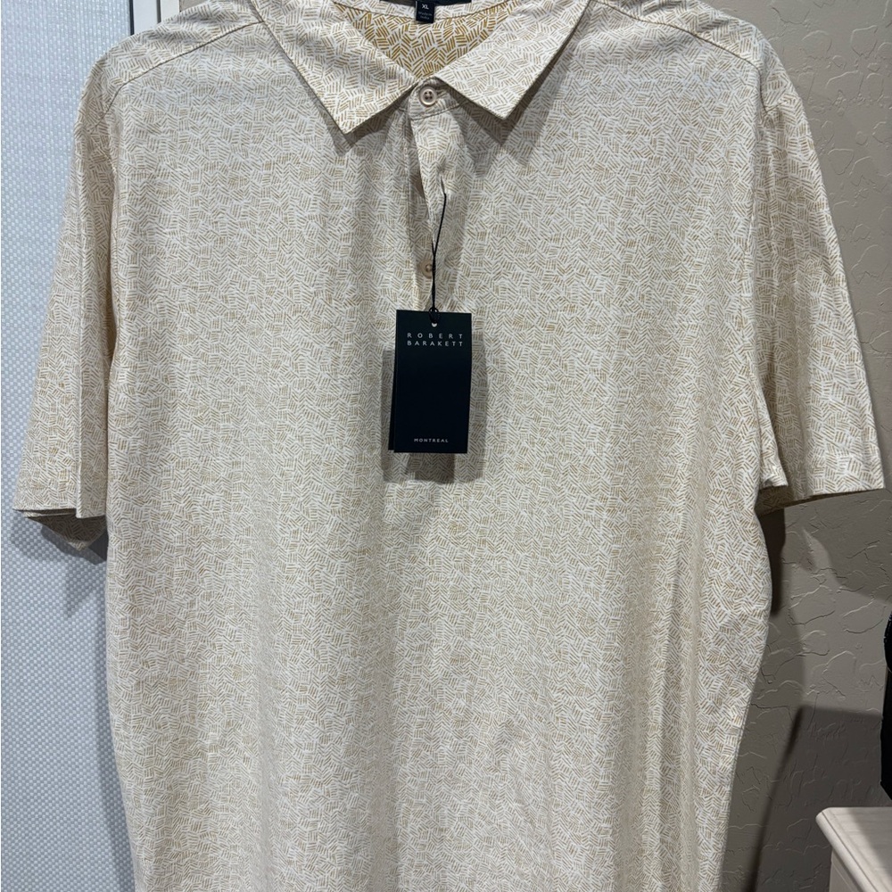 NWT!! 👕👕👕Robert Barakett Beige Patterned Casual Shirt